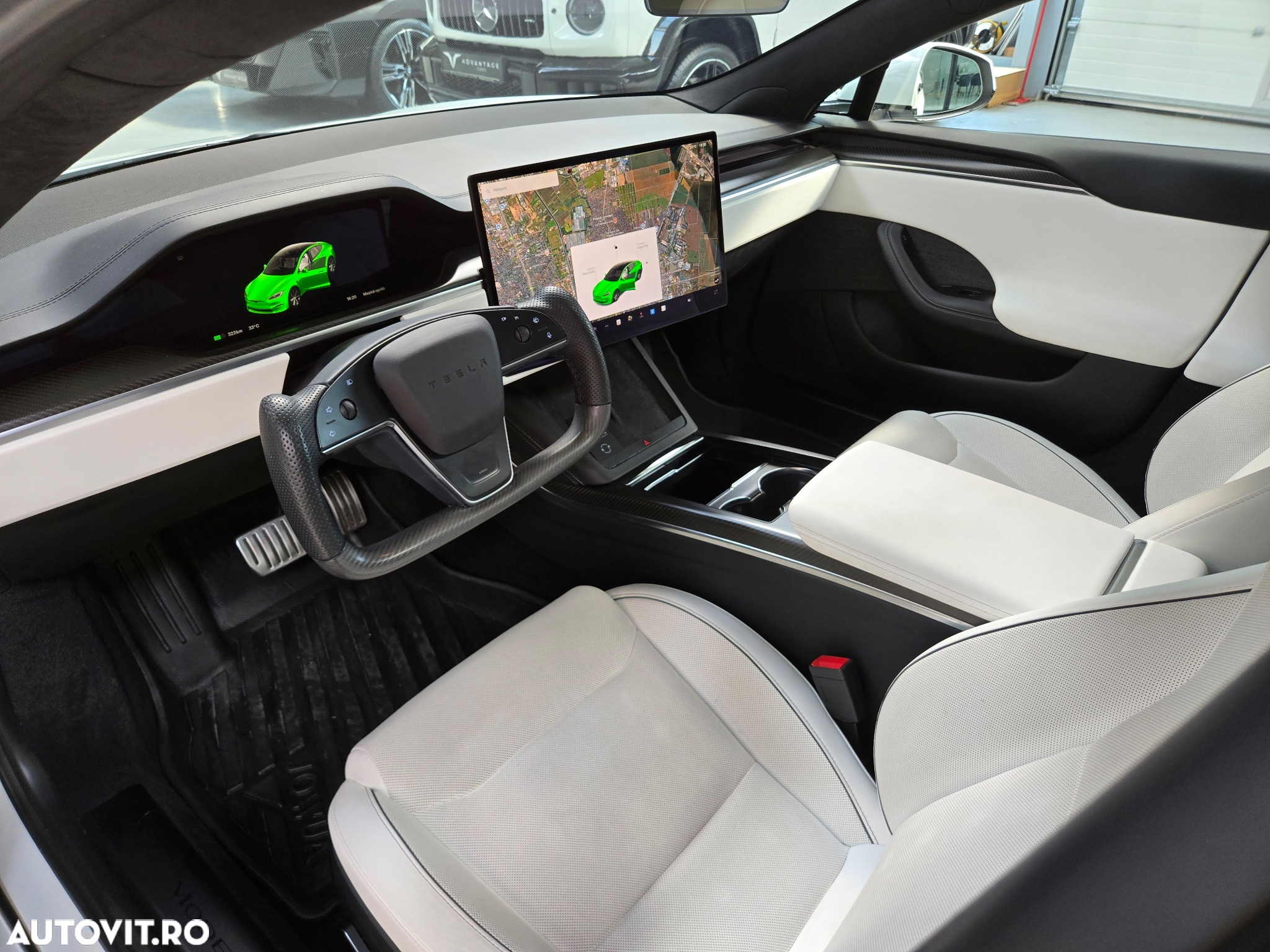 Tesla Model S Plaid - 12