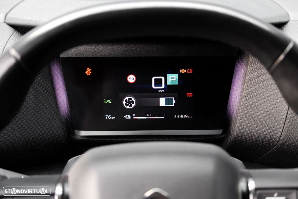 Citroën e-C4 50 kWh Shine - 30