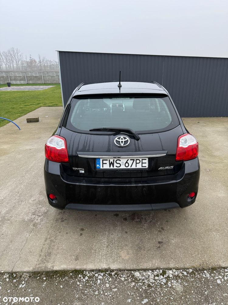 Toyota Auris 1.4 D-4D 2010 - 8