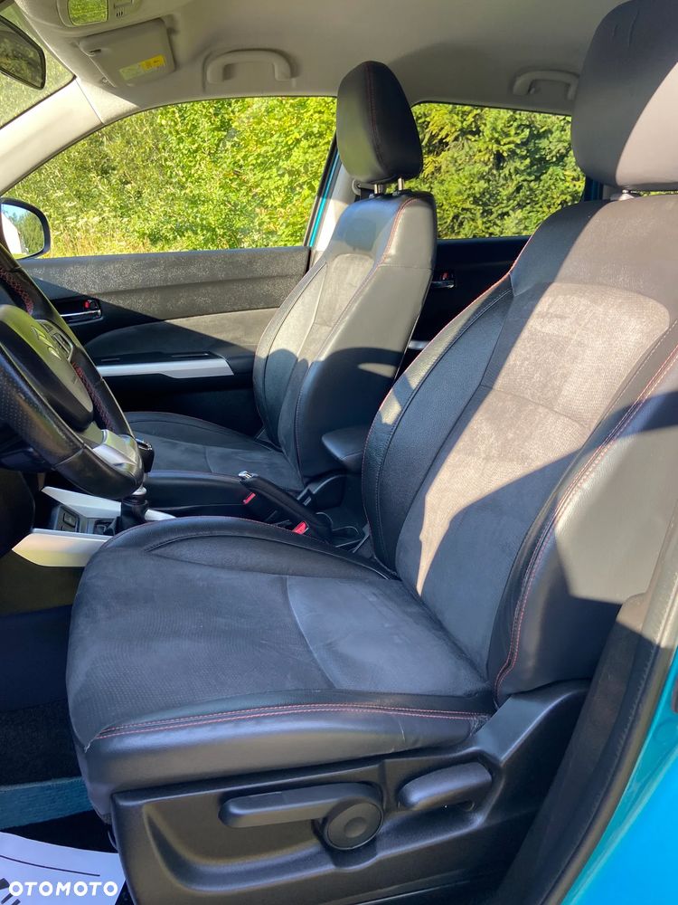 Suzuki Vitara 1.4 Boosterjet Premium 4WD - 23