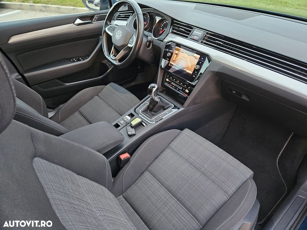 Volkswagen Passat Variant 2.0 TDI (BlueMotion Technology) Comfortline - 5