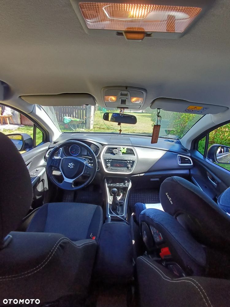 Suzuki SX4 S-Cross 1.6 Premium - 4