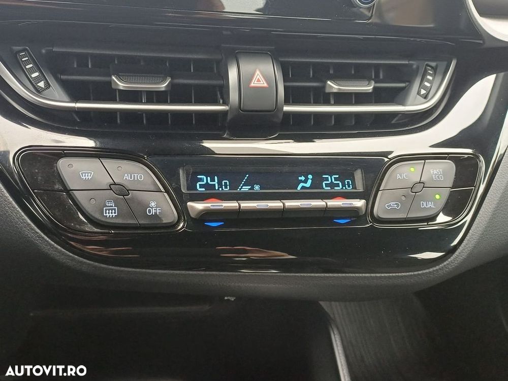 Toyota C-HR - 21