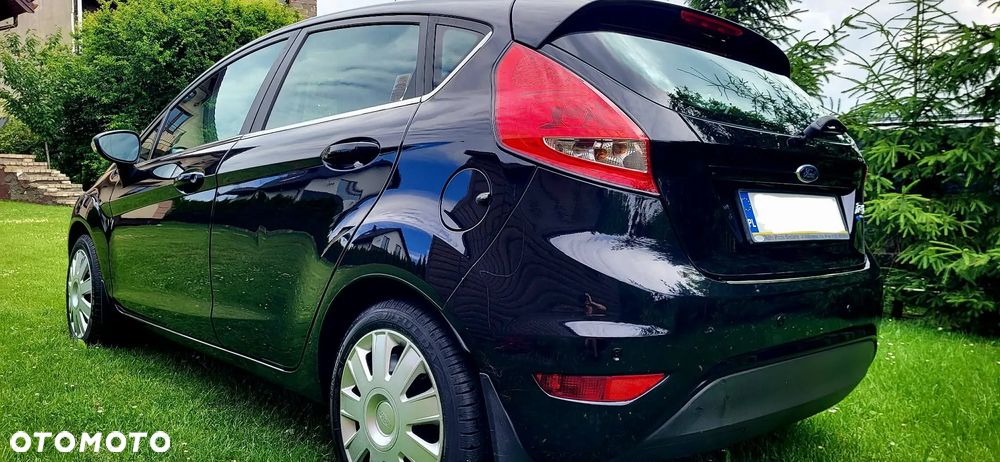Ford Fiesta 1.25 Silver X plus EU5 - 27