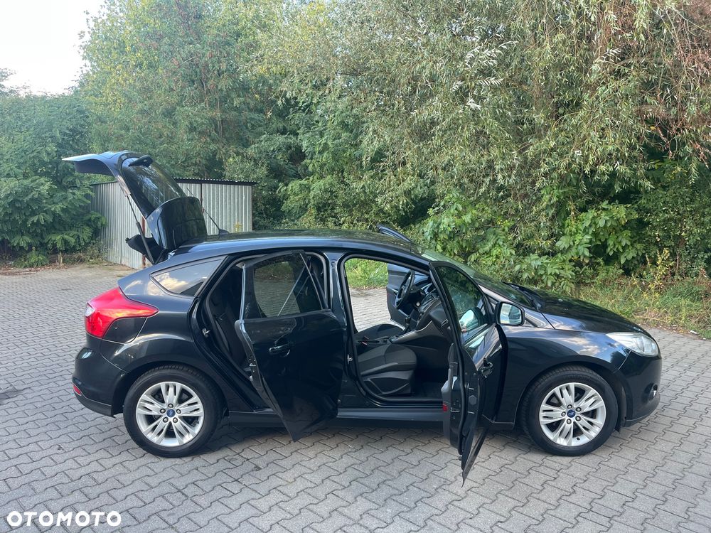 Ford Focus 1.6 Edition - 22