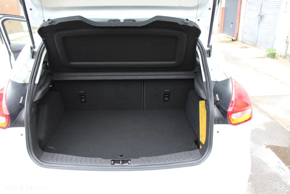 Ford Focus 1.5 EcoBoost Start-Stopp-System Titanium - 10