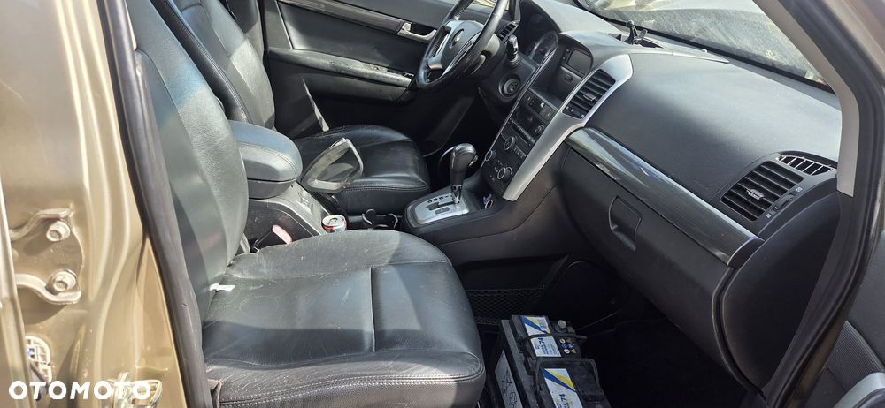 CHEVROLET CAPTIVA 55U pas tył podłoga wanna - 6