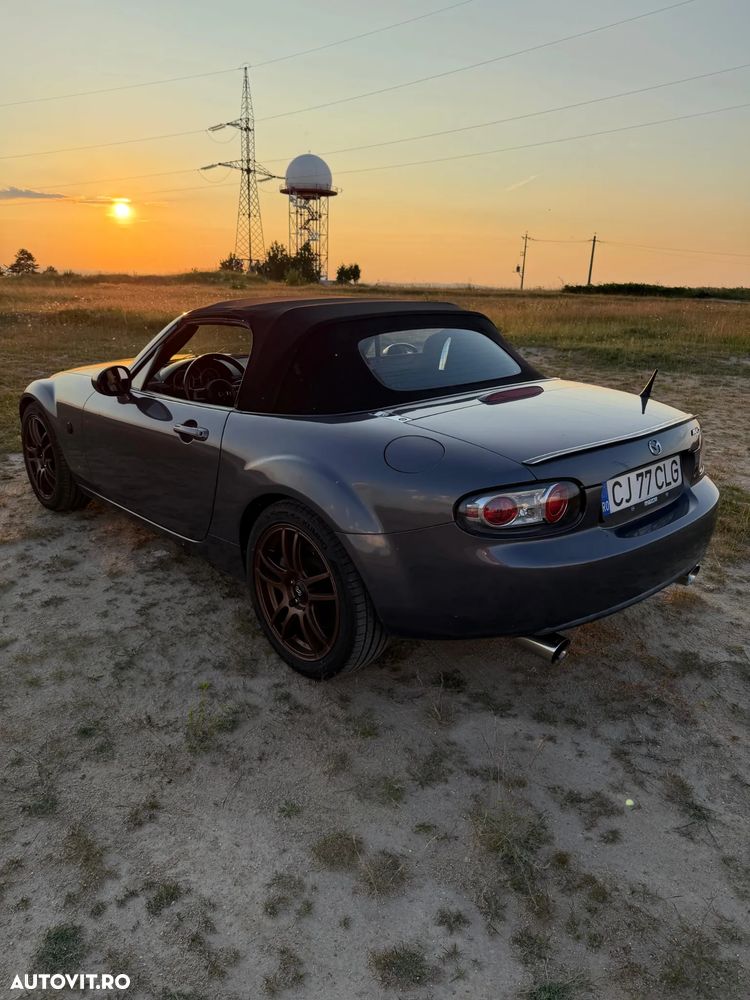 Mazda MX-5 2.0 MZR 3rd Generation - 16