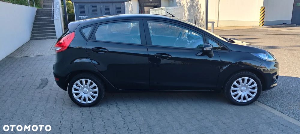 Ford Fiesta - 7