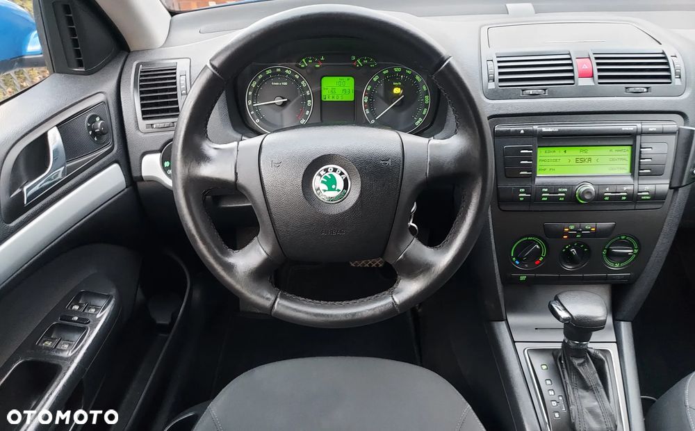Skoda Octavia 1.6 Automatik Team Edition - 31