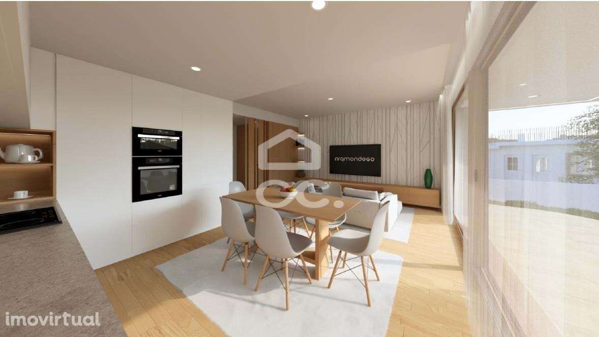 Moradia com projecto de arquitectura em Santa Clara - Grande imagem: 3/34