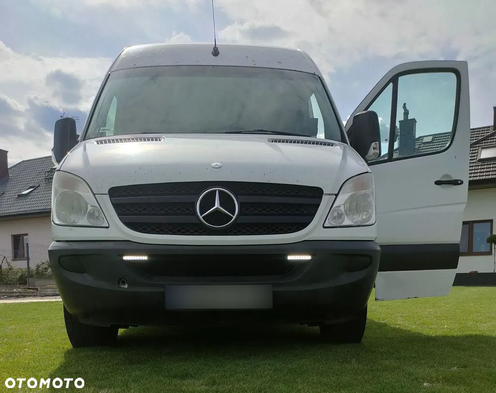 Mercedes-Benz SPRINTER - 1