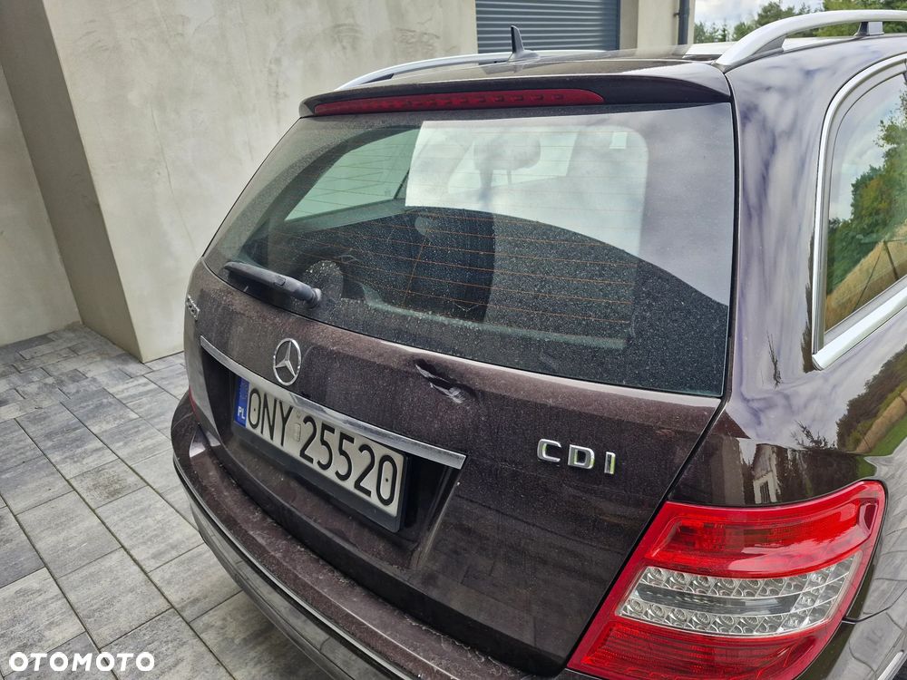 Mercedes-Benz Klasa C 220 CDI BlueEff Avantgarde - 6
