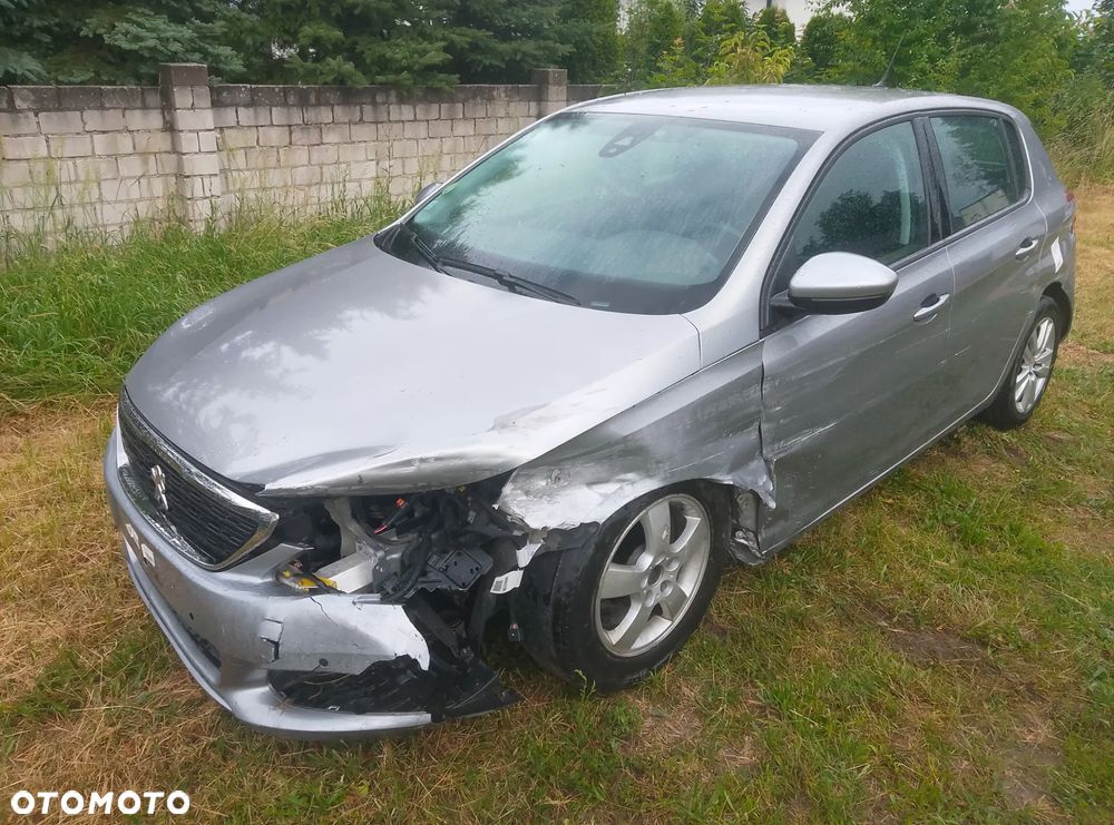 Peugeot 308 - 6
