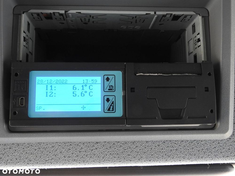 Mercedes-Benz ATEGO 12.24 KONTENER CHŁODNIA -10*C WINDA 16 PALET FUNKCJA GRZANIA ZASILANIE 230V WEBASTO KLIMATYZACJA TEMPOMAT LEDY PNEUMATYKA AUTOMAT BLIŹNIACZE KOŁA  240 - 40