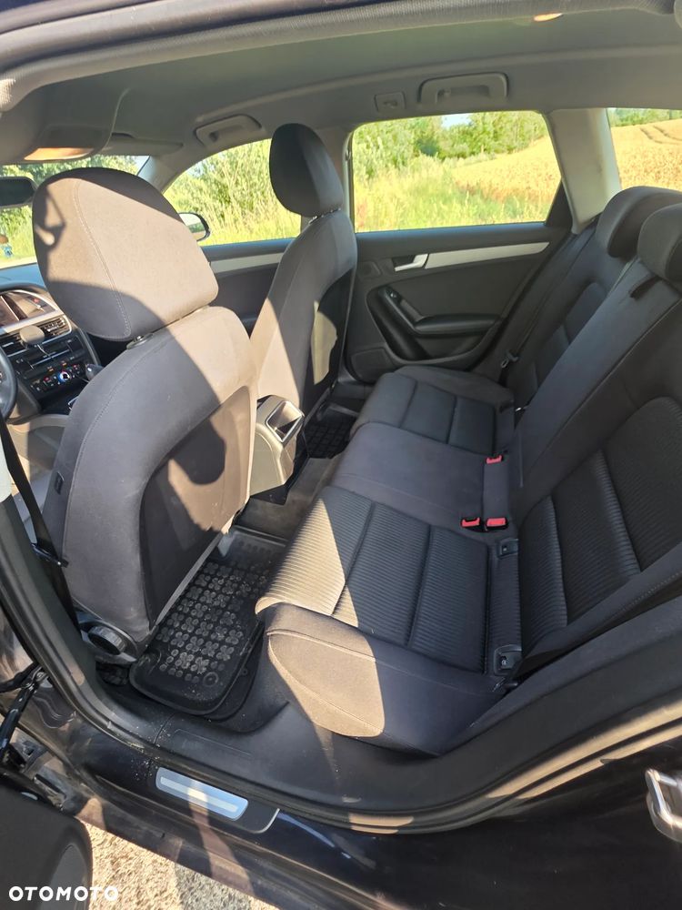 Audi A4 Avant 2.0 TDI clean diesel - 13