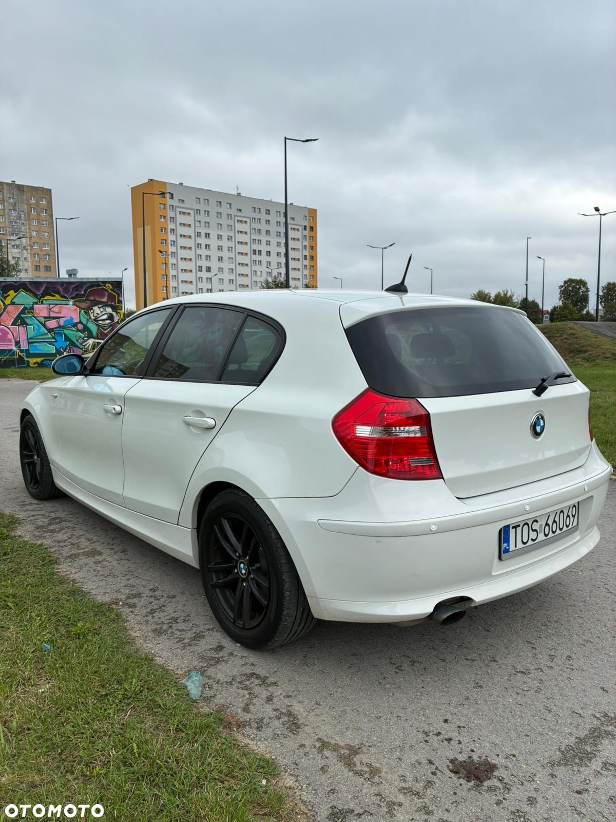 BMW Seria 1 116i - 11