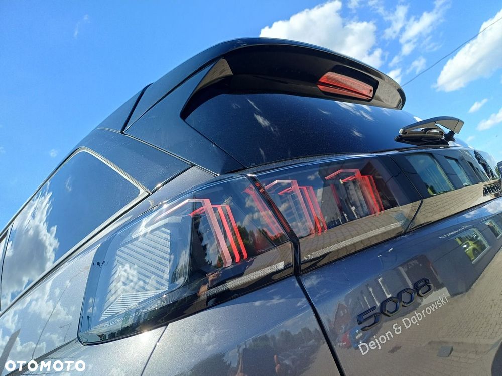 Peugeot 5008 1.2 PureTech mHEV GT S&S e-DCS6 - 11