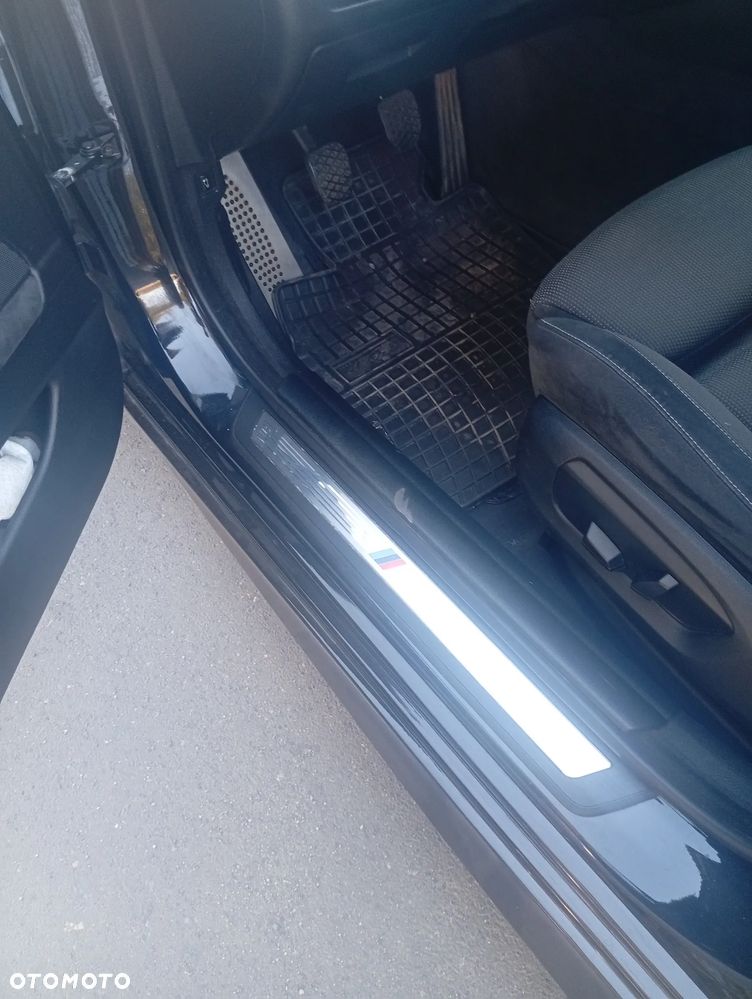 BMW Seria 5 520d - 17