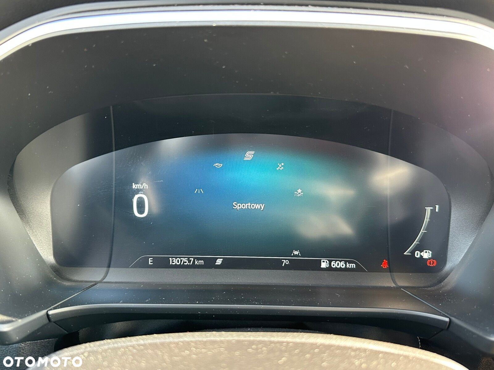 Ford Kuga 1.5 EcoBoost FWD Titanium - 23
