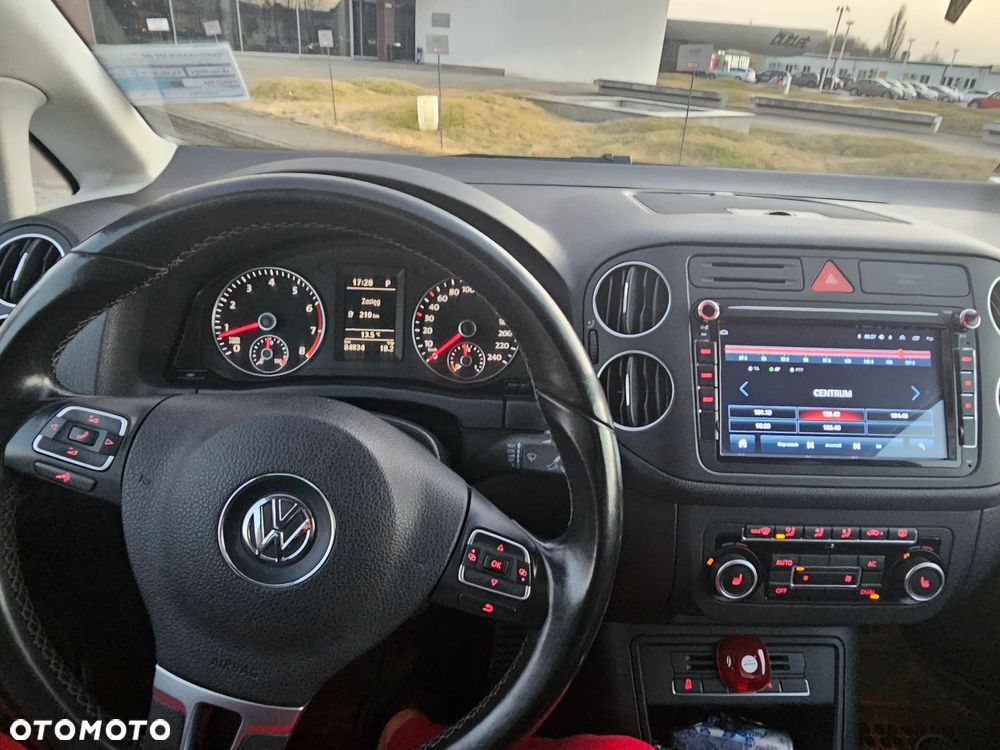 Volkswagen Golf Plus 1.4 TSI DSG Style - 31