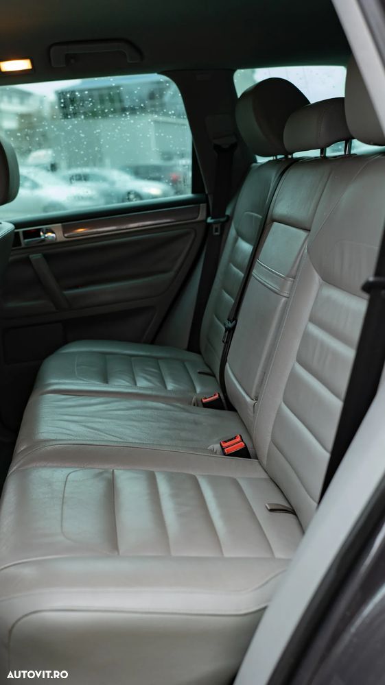 Volkswagen Touareg - 29