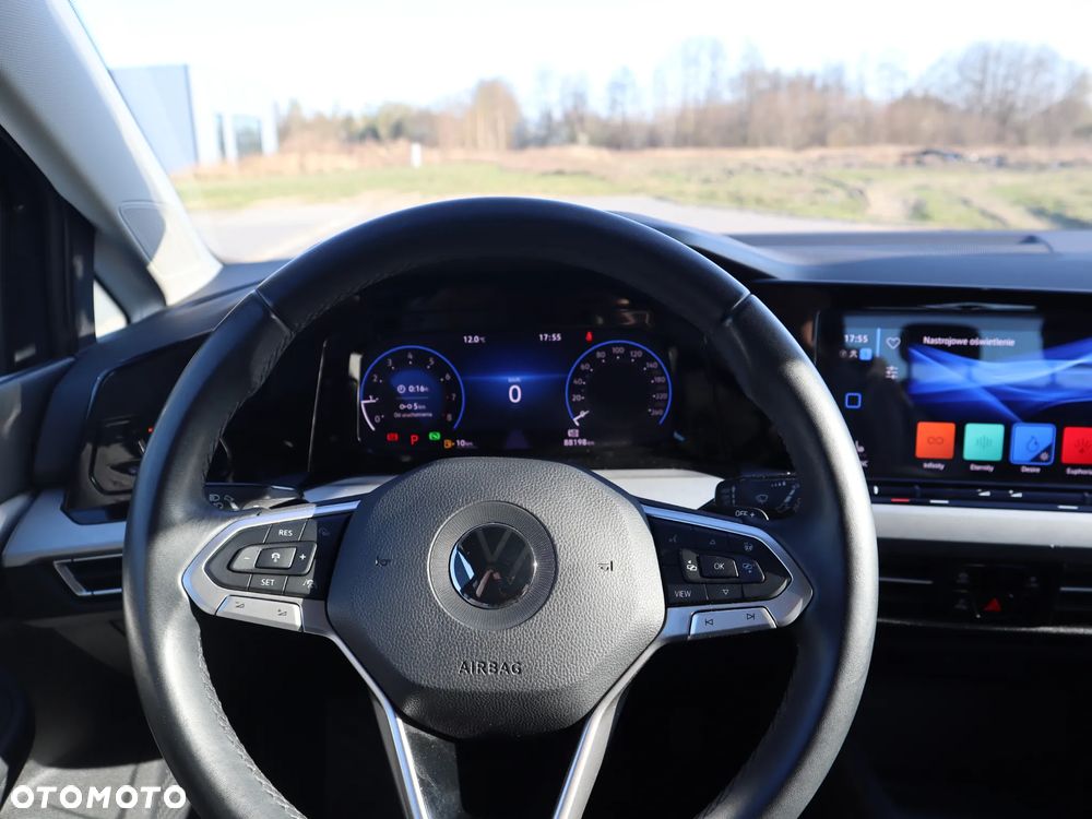 Volkswagen Golf - 17