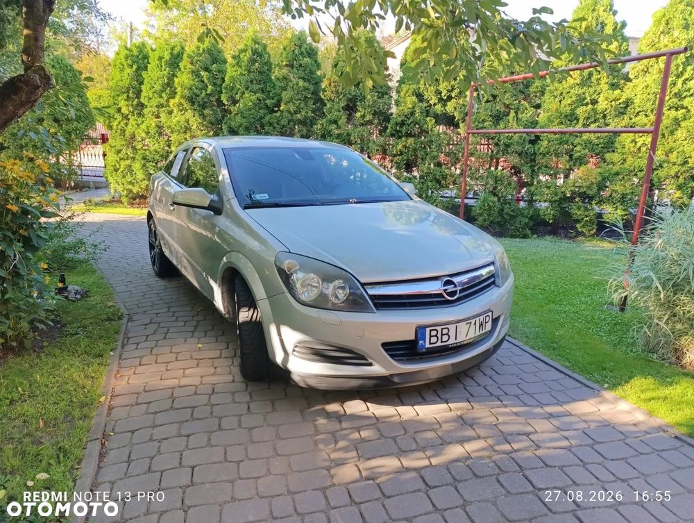 Opel Astra 1.9 CDTI DPF Cosmo - 4