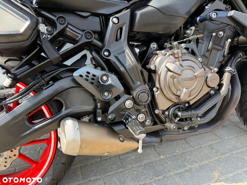 Yamaha MT - 21