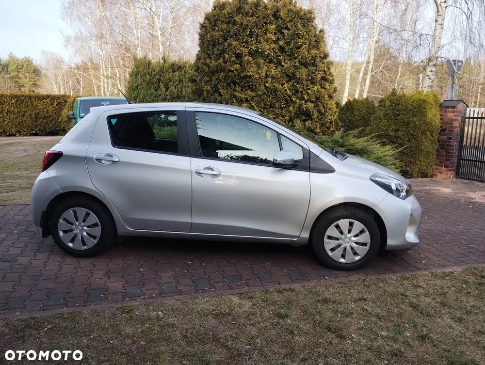 Toyota Yaris - 6