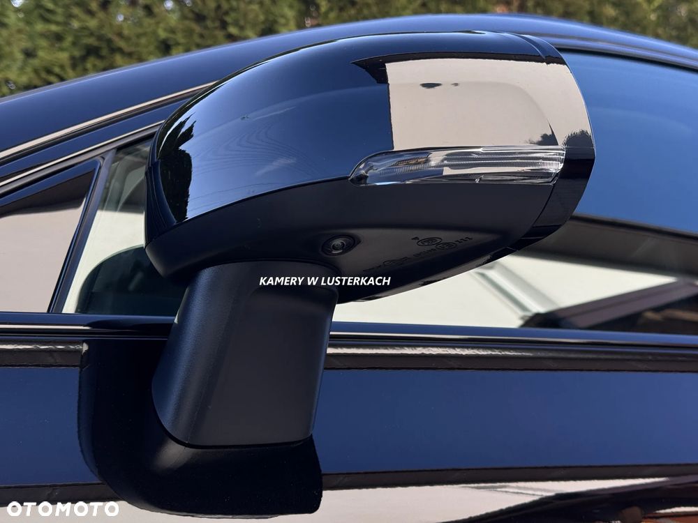 Volvo XC 60 B4 D AWD Plus Dark - 15