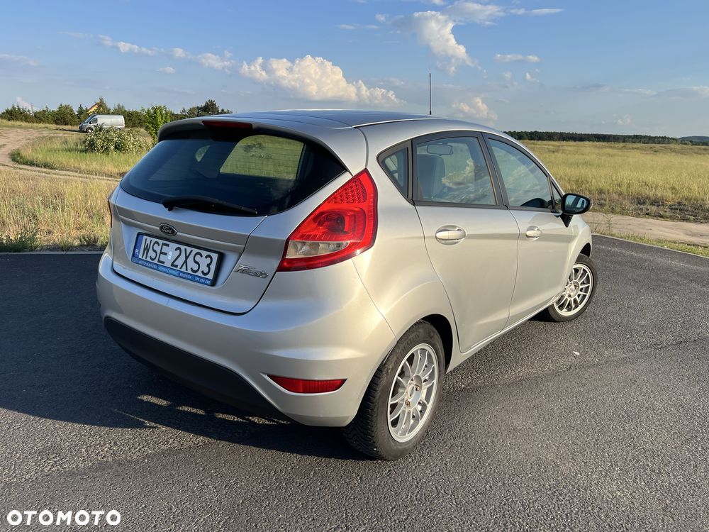Ford Fiesta - 8