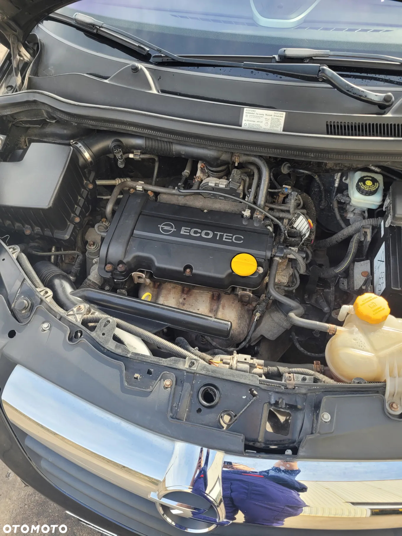 Opel Corsa 1.4 16V Sport - 10