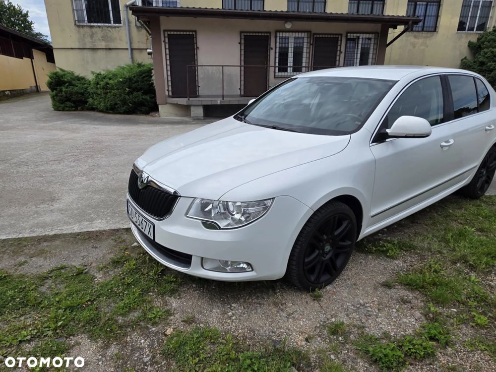Skoda Superb Combi 1.8 TSI DSG Elegance - 8