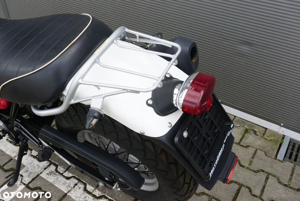 Suzuki RV - 16