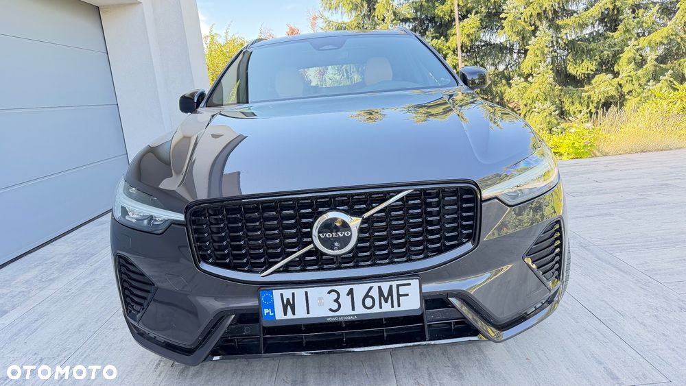 Volvo XC 60 B4 D AWD Ultimate Dark - 3