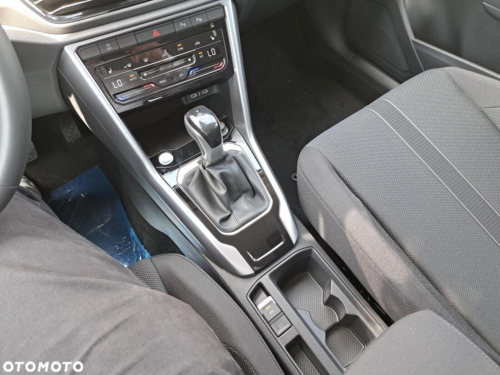 Volkswagen T-Roc 1.5 TSI Life Plus DSG - 13