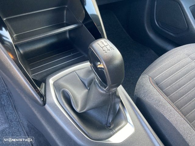 Peugeot 208 PureTech 75 Active Pack - 23