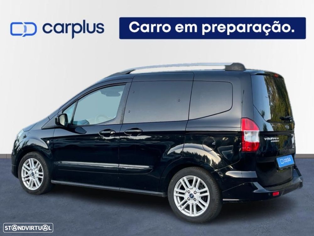 Ford Tourneo Courier 1.0 EcoBoost Titanium - 2