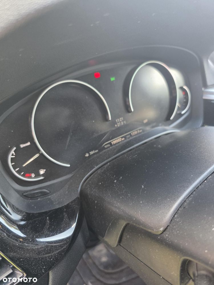 BMW Seria 5 518d - 4