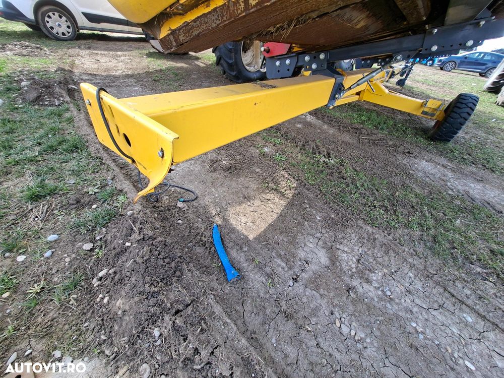 New Holland 760CG 5,48M HEDER + CARUCIOR TRANSPORT GTSH R COCHET - 25
