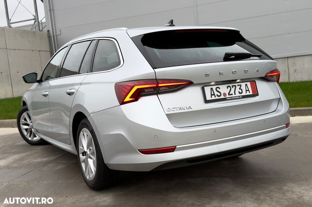 Skoda Octavia 2.0 TDI DSG First Edition - 3