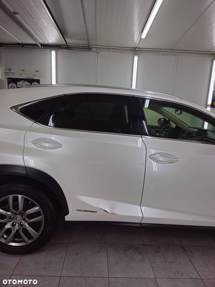 Lexus NX 300h Prestige AWD - 5