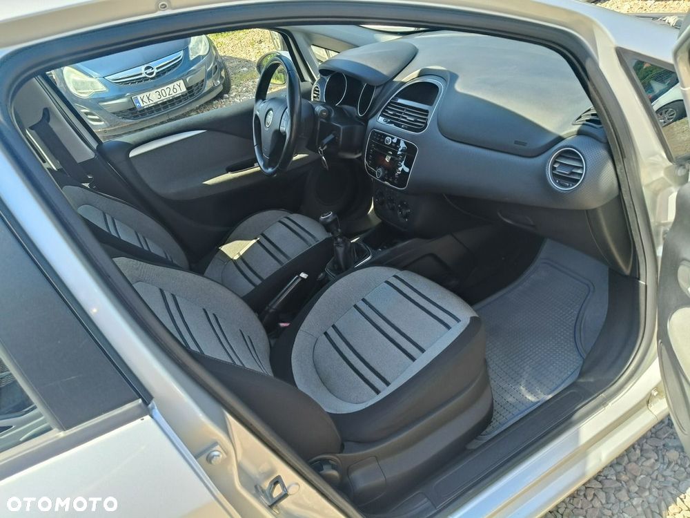 Fiat Punto Evo - 15