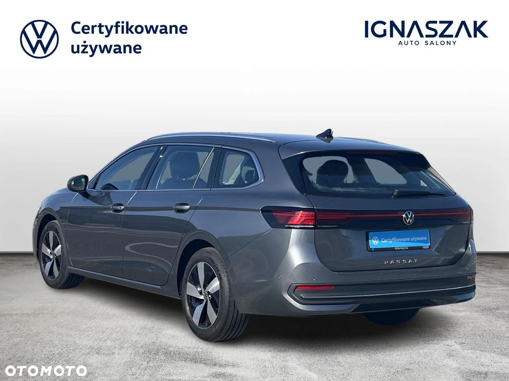 Volkswagen Passat Variant 2.0 TDI SCR Business DSG - 3