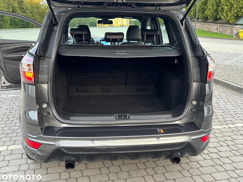 Ford Kuga 2.0 TDCi 4x4 ST-Line - 25