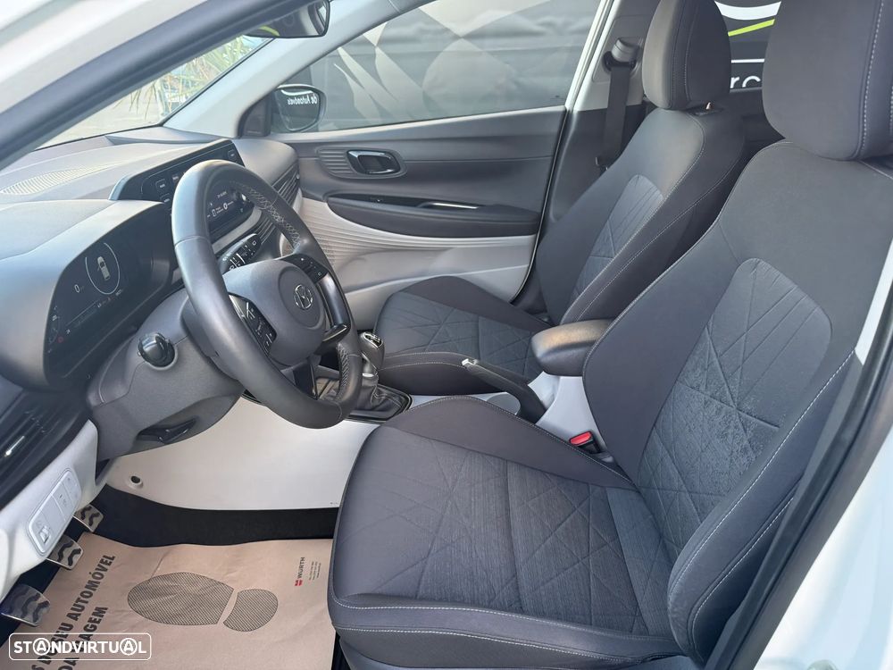 Hyundai Bayon 1.0 T-GDI 48V-Hybrid Intro - 15