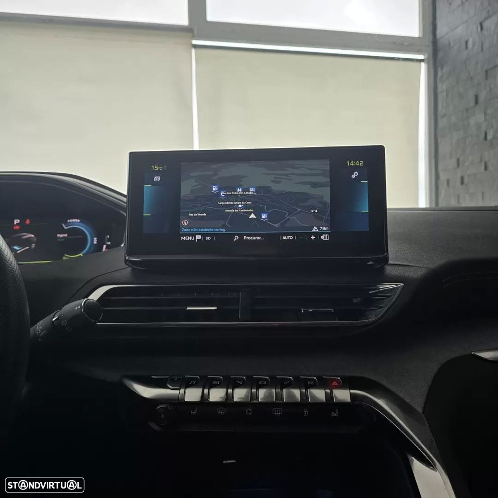 Peugeot 3008 1.6 Hybrid GT e-EAT8 - 29