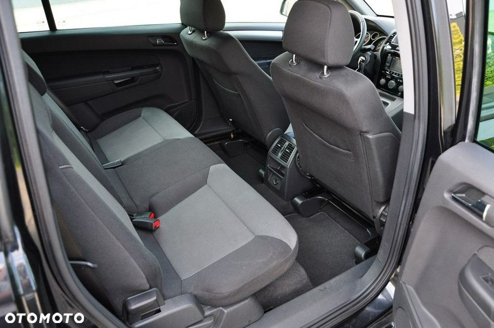 Opel Zafira 1.8 Cosmo - 30