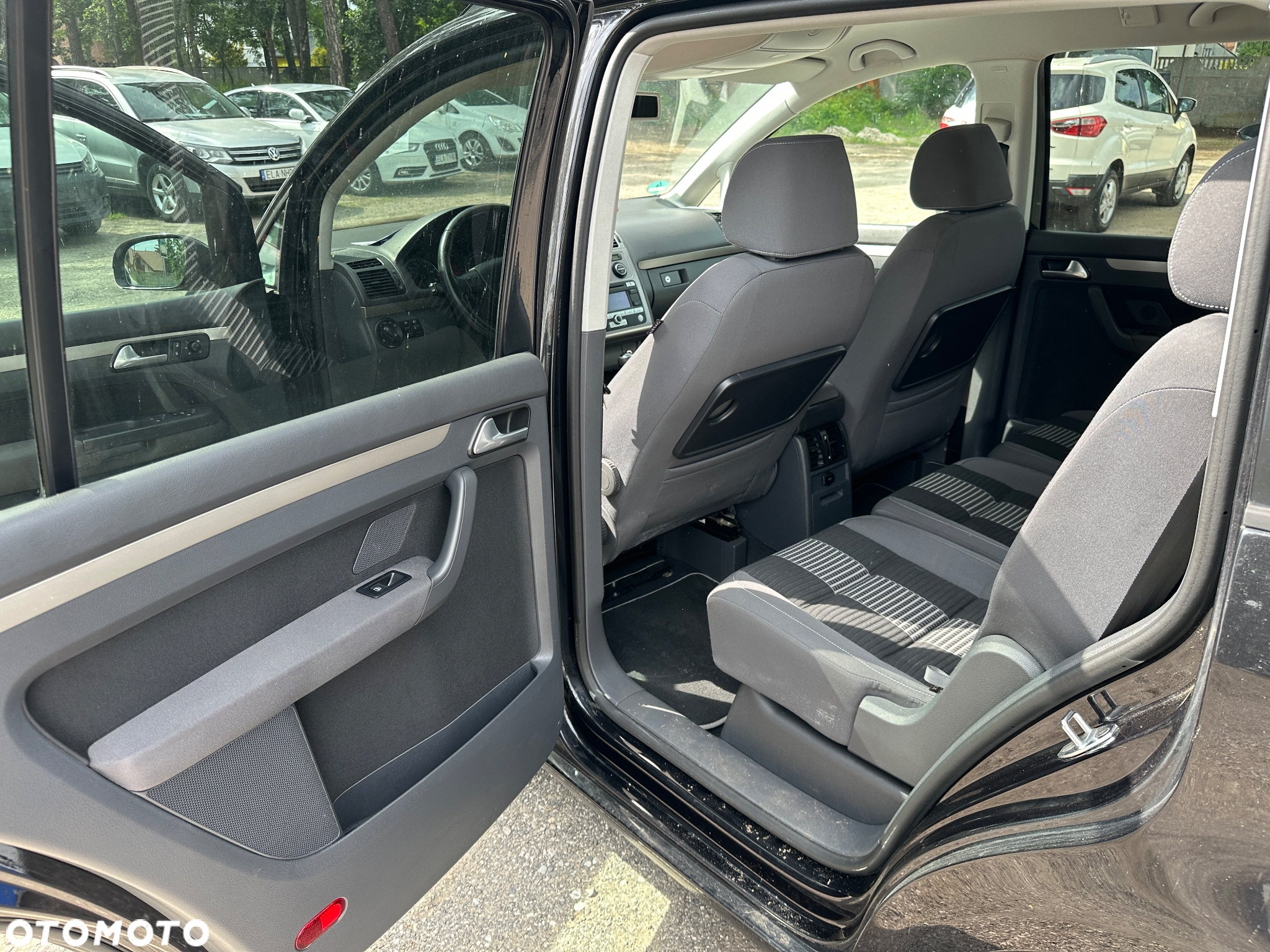 Volkswagen Touran 1.4 TSI United - 19